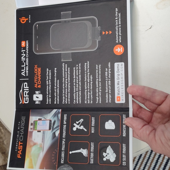 Wireless Phone Charger - Picture 4 of 7